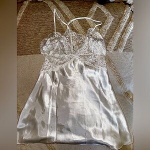 In Bloom by Jonquil Lace & Satin Chemise (S/P)